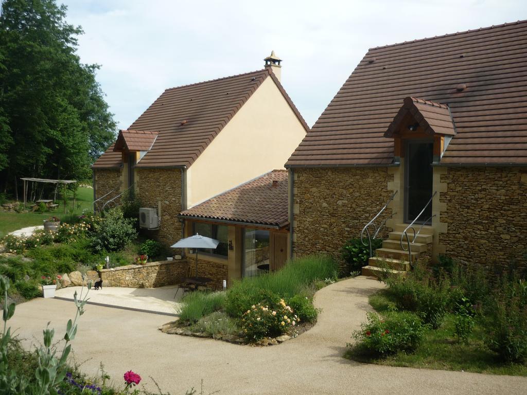 Les Deux Moiselles - Le Cheyssignaguet Bed & Breakfast La Chapelle-Aubareil Exterior photo
