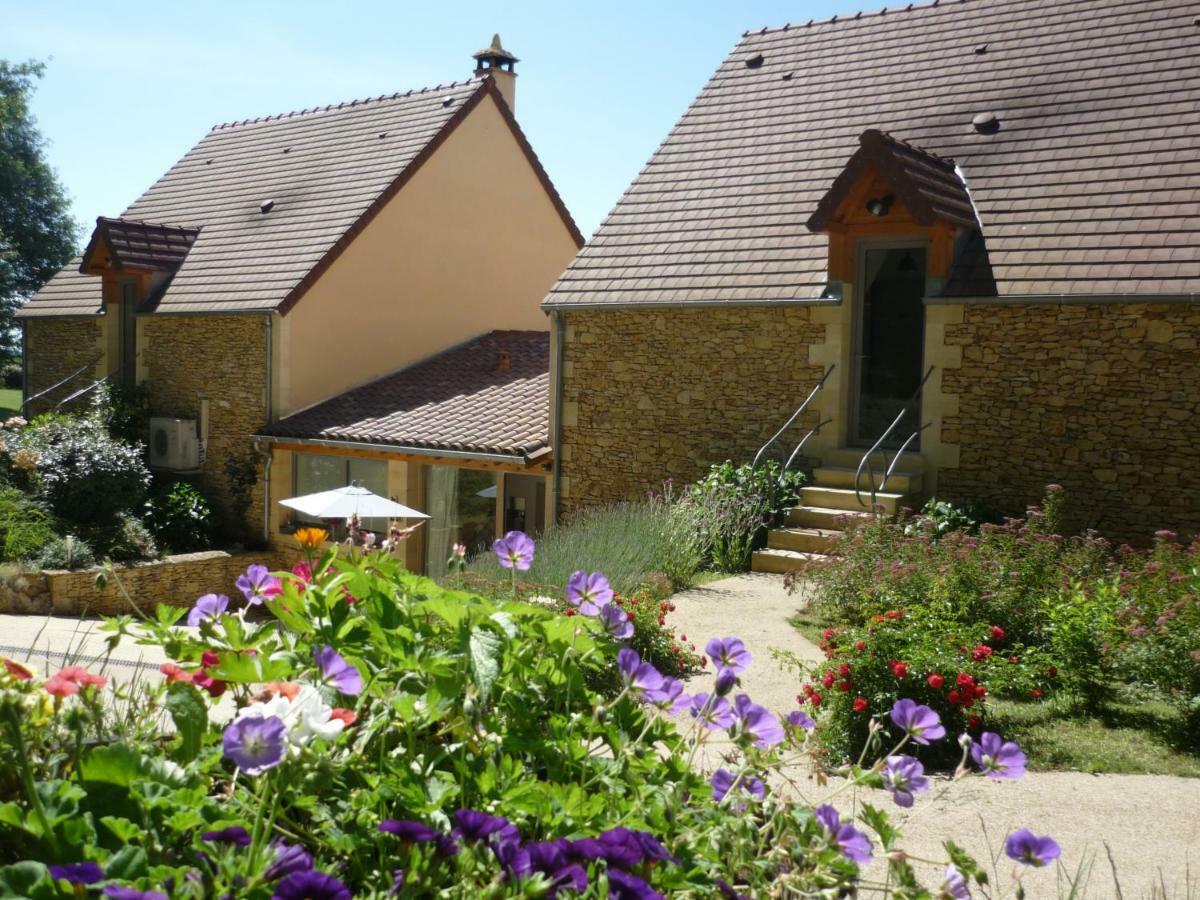 Les Deux Moiselles - Le Cheyssignaguet Bed & Breakfast La Chapelle-Aubareil Exterior photo