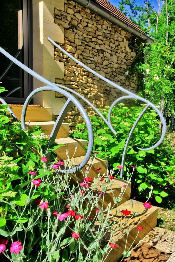 Les Deux Moiselles - Le Cheyssignaguet Bed & Breakfast La Chapelle-Aubareil Exterior photo